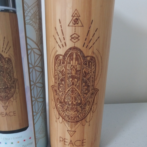 BHAVANA Bamboo Water Bottle 'PEACE' 17.9 oz Tumbler with Tea/Fruit Infuser NWT - Picture 3 of 12